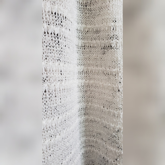 Design Lab Floral Top - Picture 3 of 5